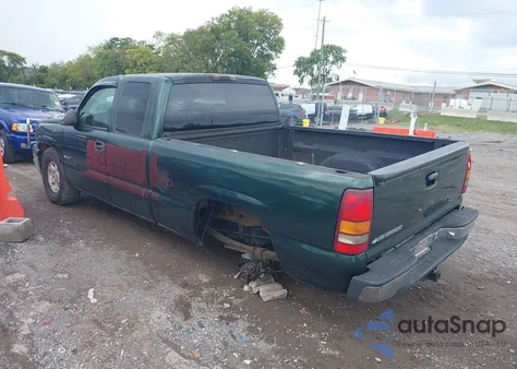2001 Chevrolet Silverado 1500 Ls из США, поврежденный, VIN 1GCEK19V51E146838